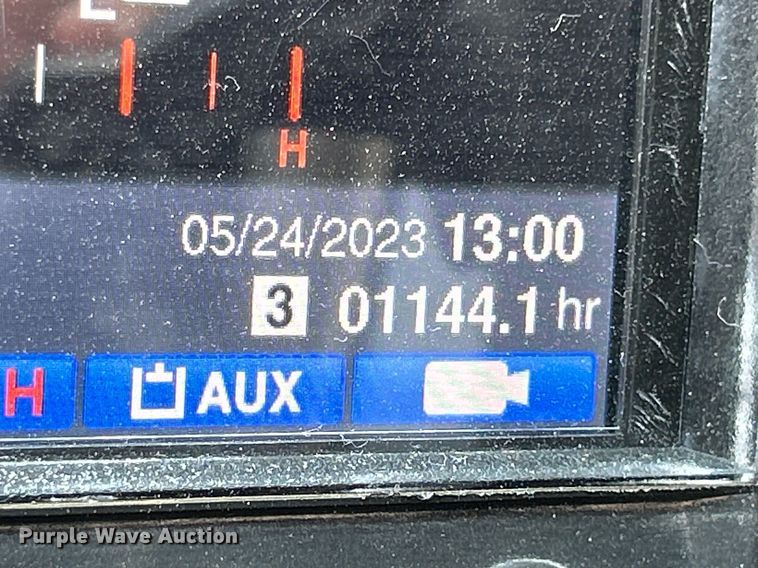 image for item DS6331 2020 Takeuchi TB290  mini excavator