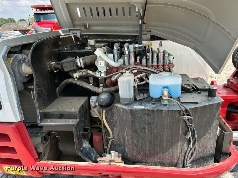 image for item DS6331 2020 Takeuchi TB290  mini excavator