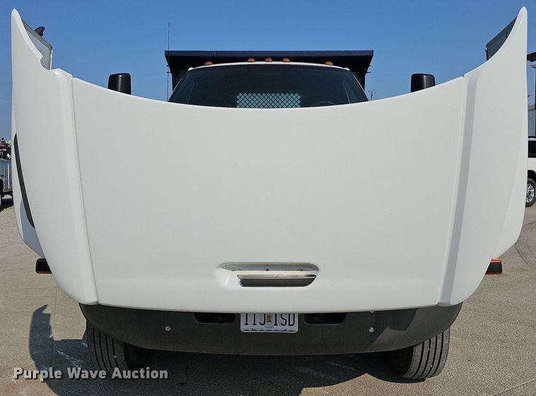 image for item DS6333 2006 GMC C7500  dump flatbed truck