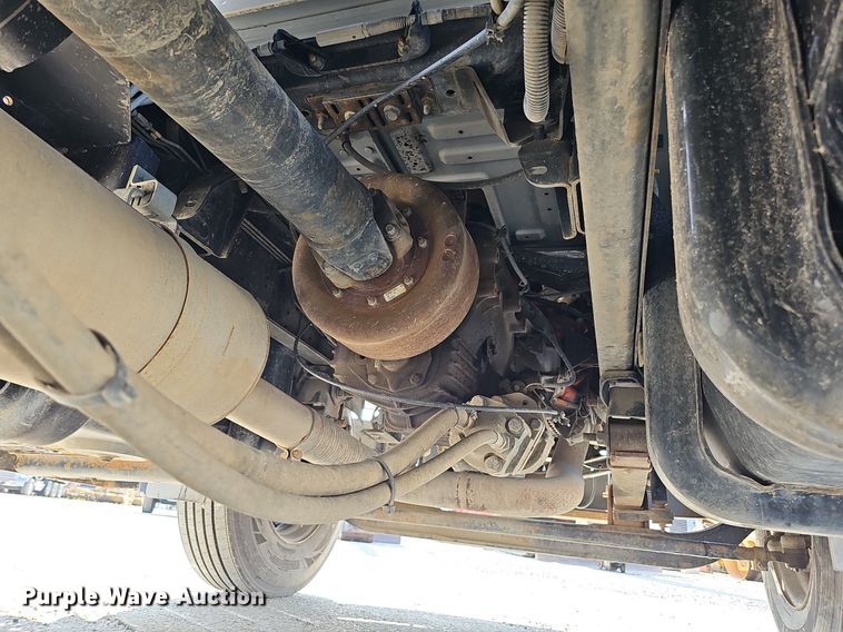 image for item DS6333 2006 GMC C7500  dump flatbed truck