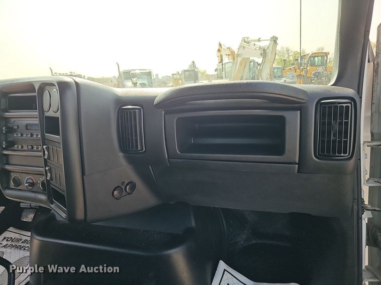 image for item DS6333 2006 GMC C7500  dump flatbed truck