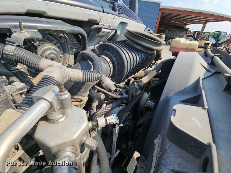 image for item DS6333 2006 GMC C7500  dump flatbed truck