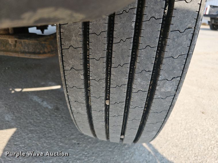 image for item DS6333 2006 GMC C7500  dump flatbed truck