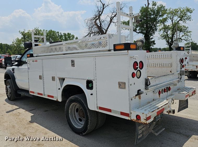 image for item DS6335 2008 Ford F550 Super Duty XL  utility / service truck