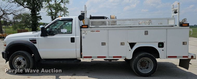 image for item DS6335 2008 Ford F550 Super Duty XL  utility / service truck