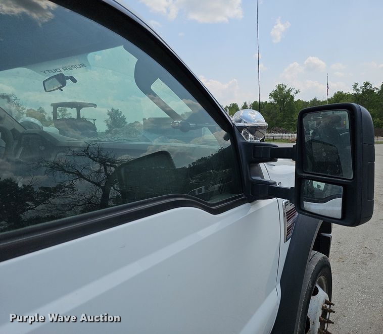 image for item DS6335 2008 Ford F550 Super Duty XL  utility / service truck