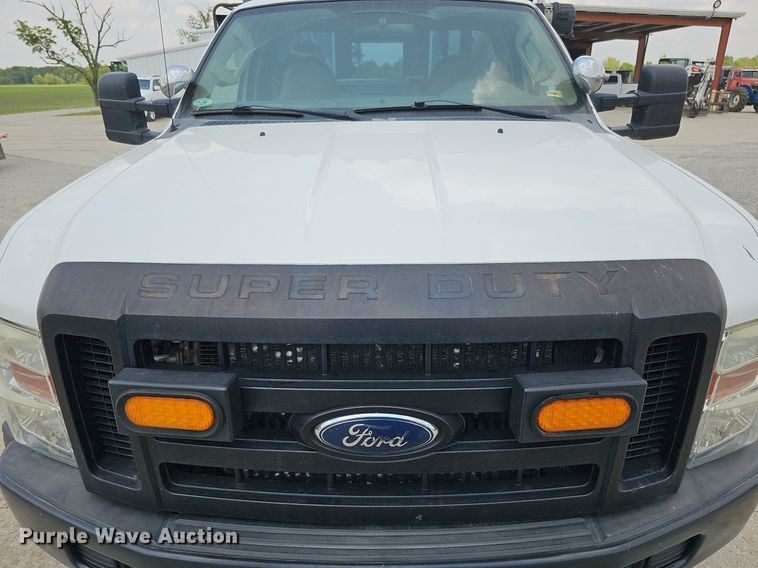 image for item DS6335 2008 Ford F550 Super Duty XL  utility / service truck