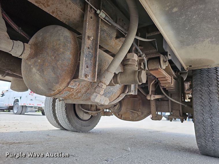 image for item DS6335 2008 Ford F550 Super Duty XL  utility / service truck