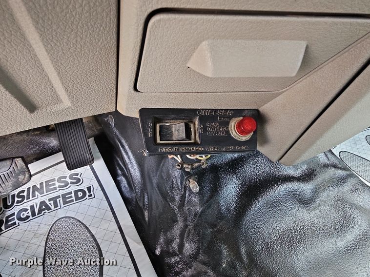 image for item DS6335 2008 Ford F550 Super Duty XL  utility / service truck