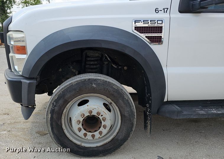 image for item DS6335 2008 Ford F550 Super Duty XL  utility / service truck