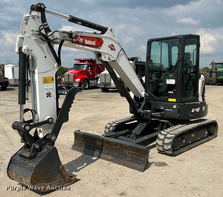 image for item DS6338 2021 Bobcat E42 R2 series  mini excavator