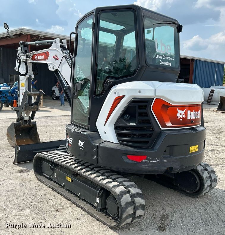 image for item DS6338 2021 Bobcat E42 R2 series  mini excavator