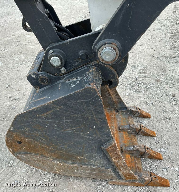 image for item DS6338 2021 Bobcat E42 R2 series  mini excavator