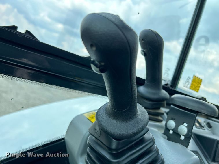 image for item DS6338 2021 Bobcat E42 R2 series  mini excavator