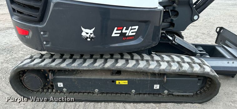 image for item DS6338 2021 Bobcat E42 R2 series  mini excavator