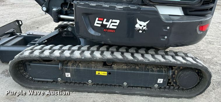 image for item DS6338 2021 Bobcat E42 R2 series  mini excavator