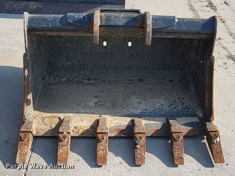 image for item DS6338 2021 Bobcat E42 R2 series  mini excavator