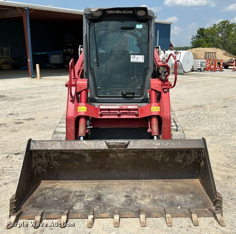 image for item DS6340 2018 Takeuchi TL12R2  tracked skid steer loader