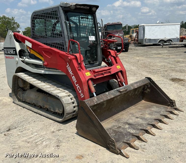 image for item DS6340 2018 Takeuchi TL12R2  tracked skid steer loader