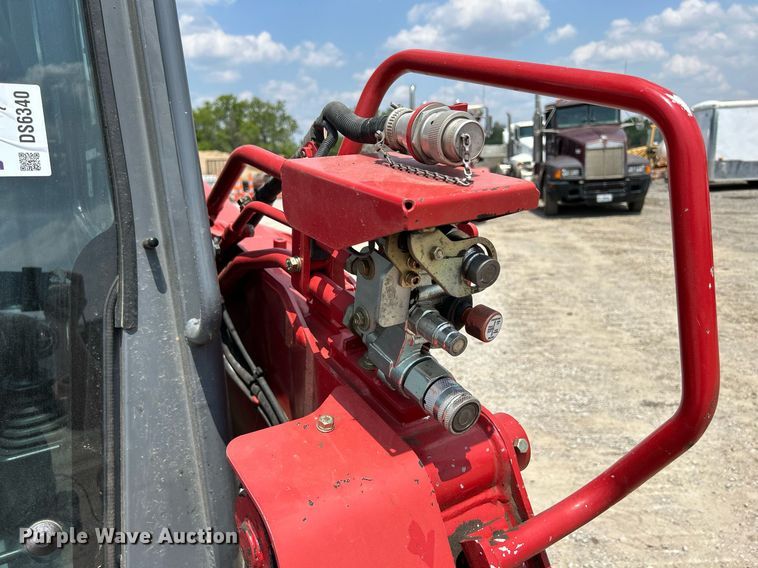 image for item DS6340 2018 Takeuchi TL12R2  tracked skid steer loader