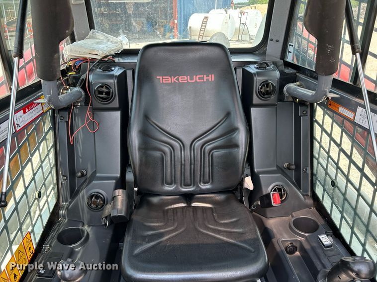 image for item DS6340 2018 Takeuchi TL12R2  tracked skid steer loader