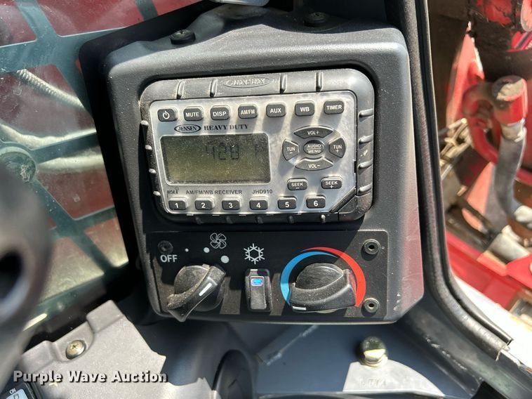 image for item DS6340 2018 Takeuchi TL12R2  tracked skid steer loader