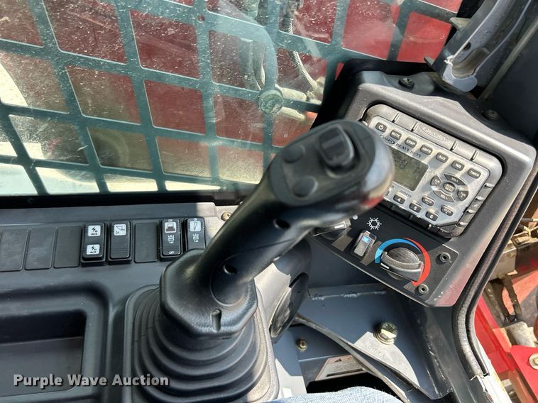 image for item DS6340 2018 Takeuchi TL12R2  tracked skid steer loader