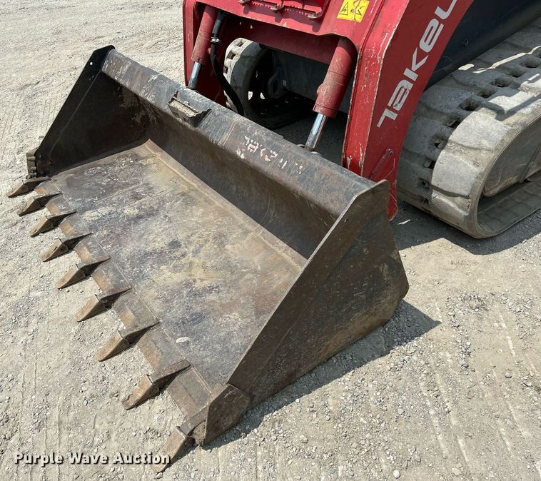 image for item DS6340 2018 Takeuchi TL12R2  tracked skid steer loader