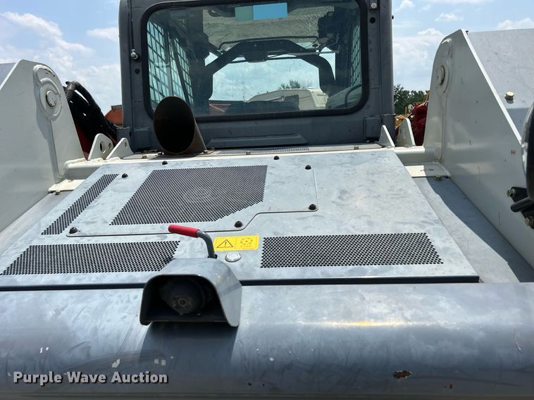 image for item DS6340 2018 Takeuchi TL12R2  tracked skid steer loader