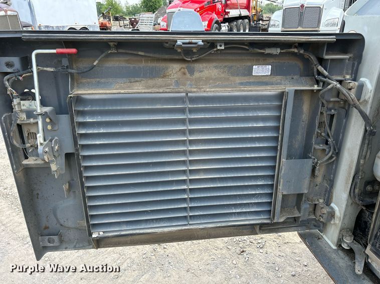 image for item DS6340 2018 Takeuchi TL12R2  tracked skid steer loader