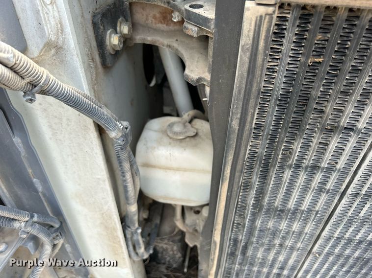 image for item DS6340 2018 Takeuchi TL12R2  tracked skid steer loader