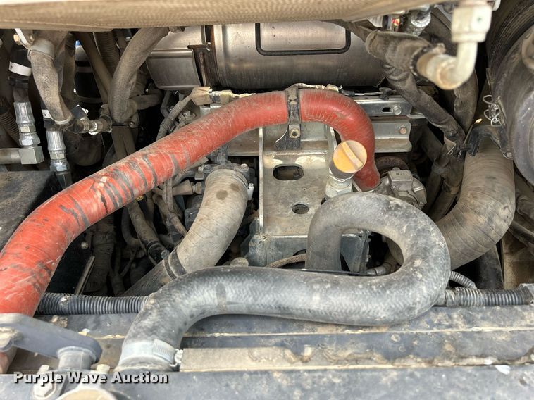 image for item DS6340 2018 Takeuchi TL12R2  tracked skid steer loader