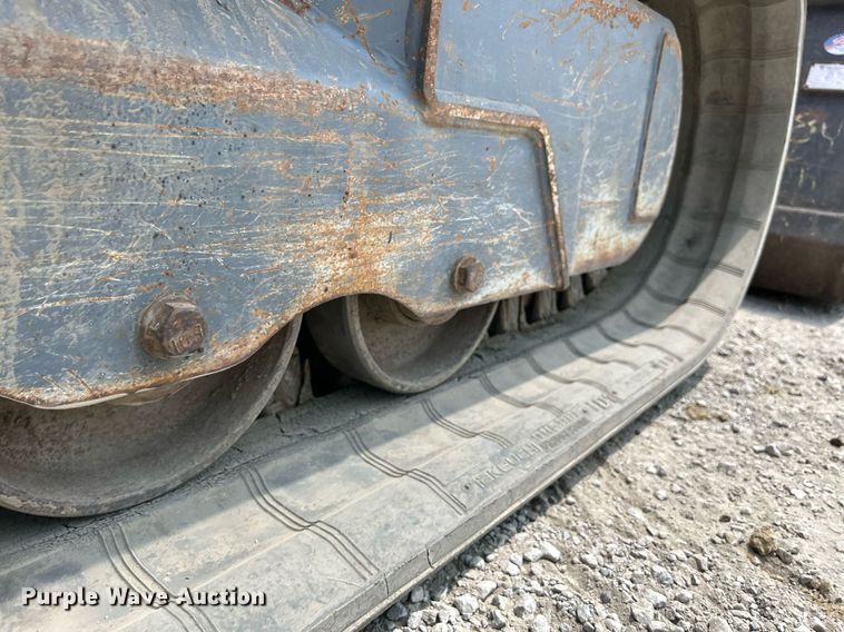 image for item DS6340 2018 Takeuchi TL12R2  tracked skid steer loader