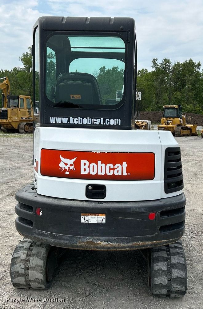 image for item DS6341 2015 Bobcat E32  mini excavator