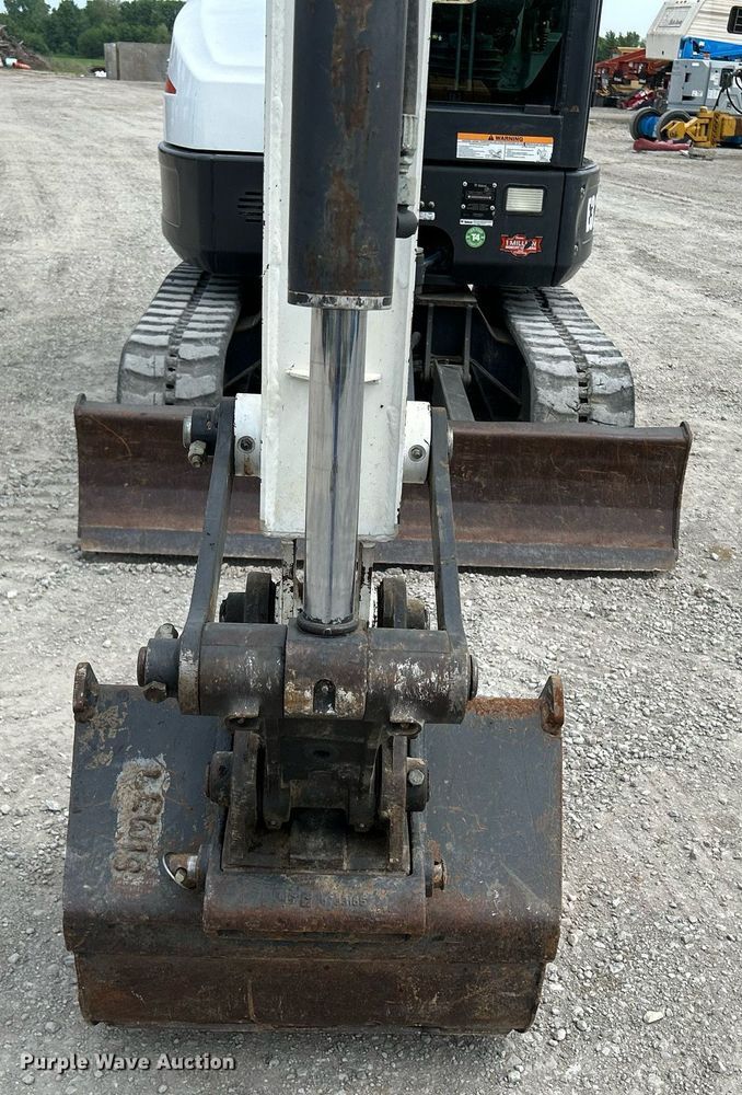 image for item DS6341 2015 Bobcat E32  mini excavator