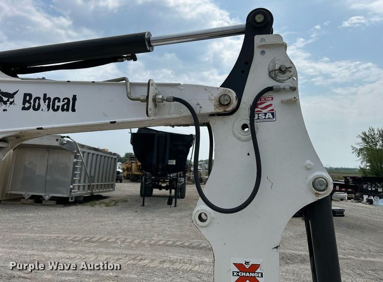 image for item DS6341 2015 Bobcat E32  mini excavator