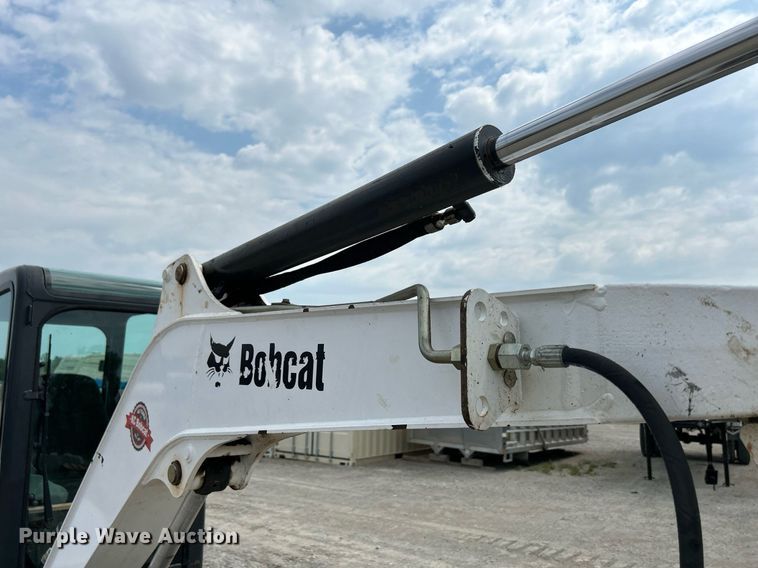 image for item DS6341 2015 Bobcat E32  mini excavator