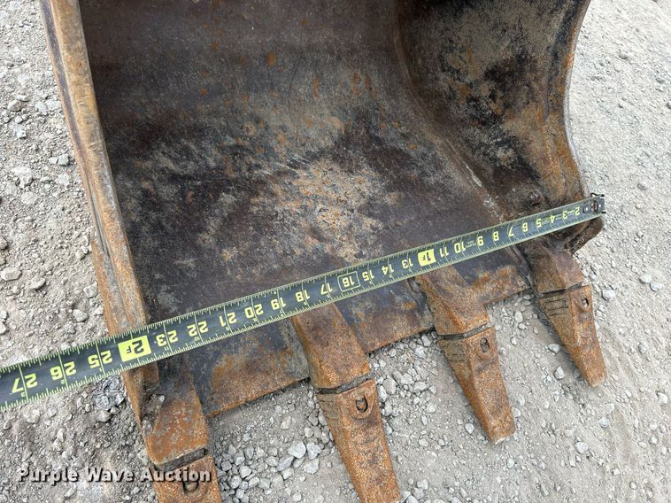 image for item DS6341 2015 Bobcat E32  mini excavator