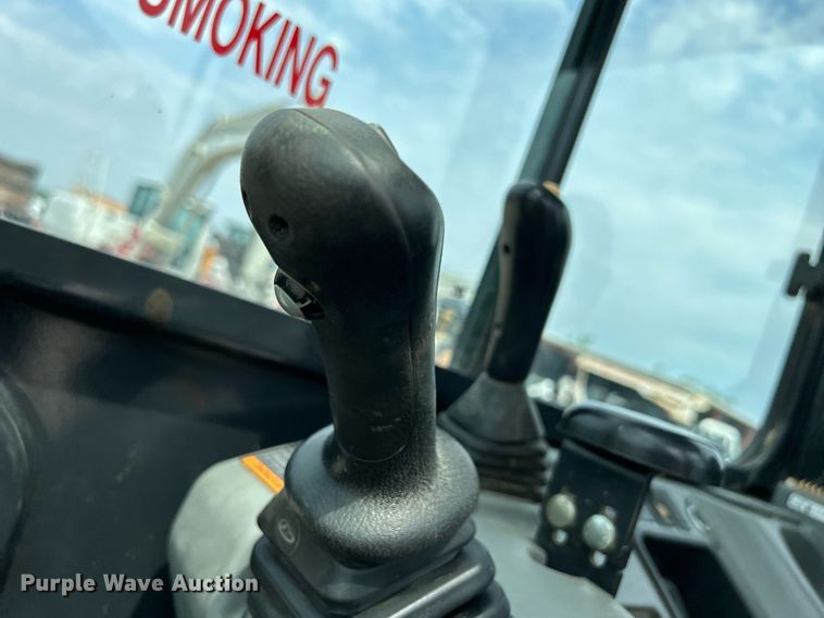 image for item DS6341 2015 Bobcat E32  mini excavator