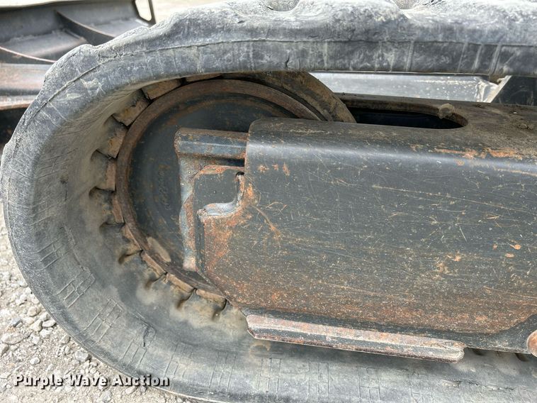 image for item DS6341 2015 Bobcat E32  mini excavator