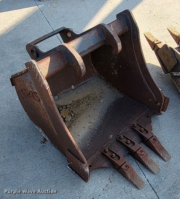 image for item DS6341 2015 Bobcat E32  mini excavator