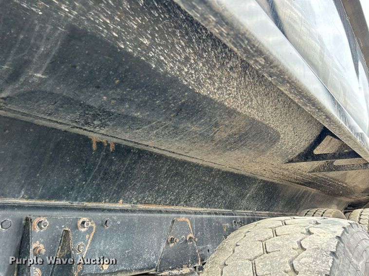 image for item DS6342 2015 Kenworth T880  dump truck