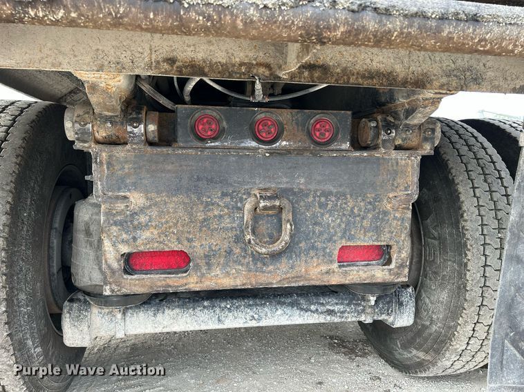 image for item DS6342 2015 Kenworth T880  dump truck