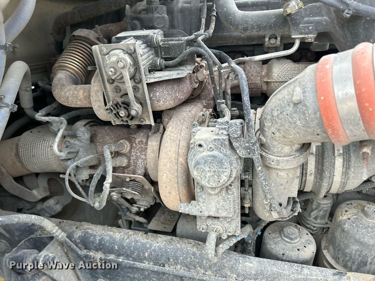 image for item DS6342 2015 Kenworth T880  dump truck