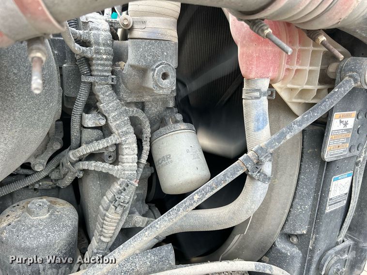 image for item DS6342 2015 Kenworth T880  dump truck