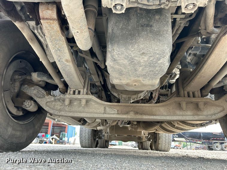 image for item DS6342 2015 Kenworth T880  dump truck