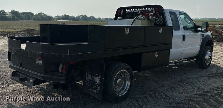 image for item DS6343 2009 Ford F550 Super Duty  flatbed truck