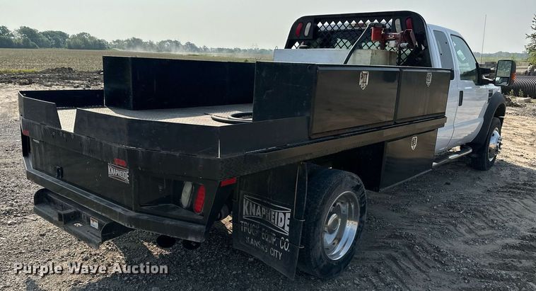 image for item DS6343 2009 Ford F550 Super Duty  flatbed truck