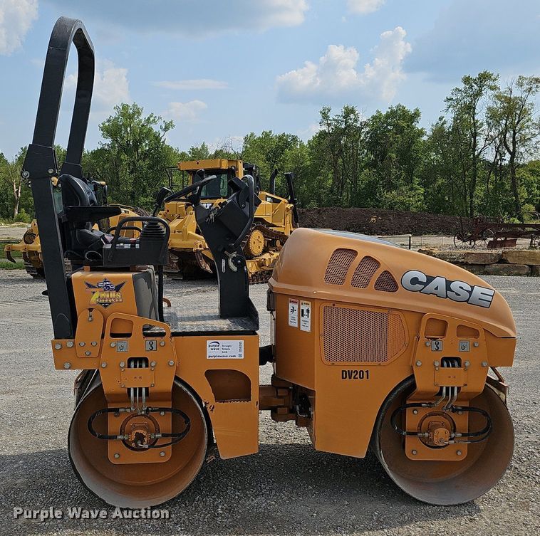 image for item DS6345 2011 Case DV201  double drum vibratory roller