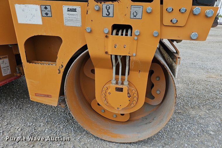 image for item DS6345 2011 Case DV201  double drum vibratory roller